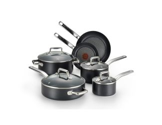 ProGrade 10pc Nonstick Aluminum Cookware Set Black