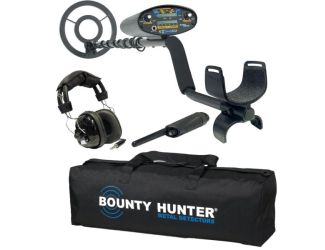 Quick Draw II Deluxe Bundle: Metal Detector, Bag, HP, Pinpointer