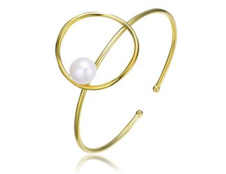 Delphine Golden Circle Pearl Bracelet Size 7.25"
