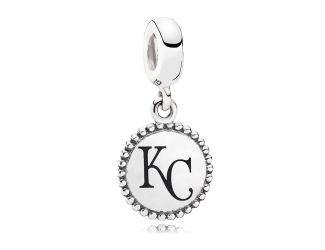 Unforgettable Moment Dangle, Kansas City