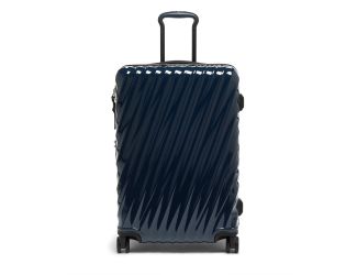 19 Degree Short Trip Expandable 4 Wheel Packing Case