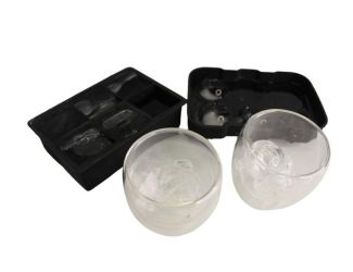 Set of 4 Glass Set with Round and Square Ice Cube Sets