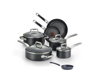 ProGrade Non-Stick 10-Piece Cookware Set plus Specialty Non-Stick One-Egg Wonder Package