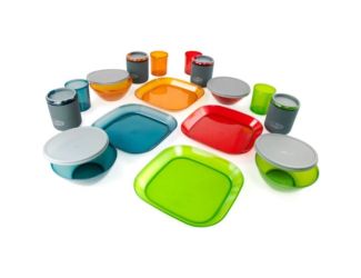 GSI Outdoors Infinity 4 Person Deluxe Table Set - Multicolor