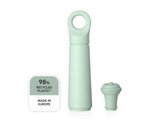 Vacu Vin Wine Saver Loop in Jade (1 PUMP, 1 STOPPER)