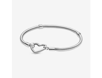 Moments Heart Closure Bracelet Size 7.5