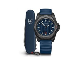 I.N.O.X. Auto 41mm, black carbon case, black carbon bezel, blue dial, blue rubber strap