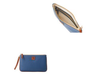 Pebble Grain Large Wristlet