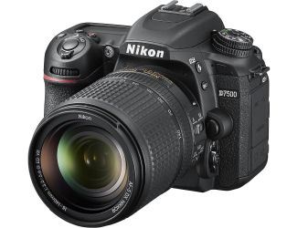 Nikon D7500 Kit