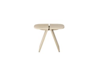 AVIO Natural Oak Side Table