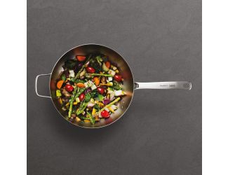 Leo Graphite 11" Recycled SS Cov Wok, 5.2Qt,