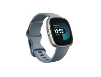 Versa 4 Smartwatch Waterfall Blue/Platinum