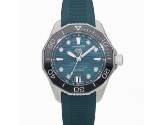 Aquaracer Professional 300 Date