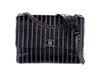 Chanel Black Vertical Stitch Flap Bag CC Logo Silver Chain Shoulder Bag