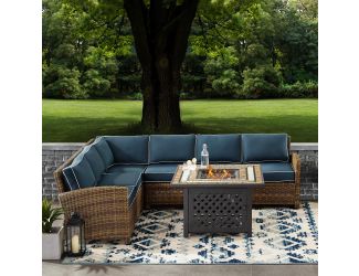 Bradenton 5-Piece Outdoor Wicker Seating Set With Navy Cushions
