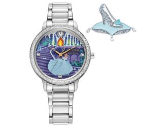 Ladies Disney Cinderella Stainless Steel Bracelet watch, Blue dial