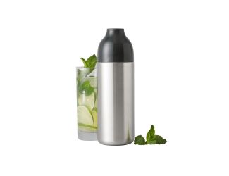 Twist to Lock Cocktail Shaker