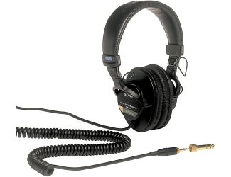 Sony MDR-7506 Closed-back studio monitor wired headphones