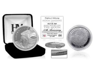 "Man Walks on the Moon" Silver Mint Coin