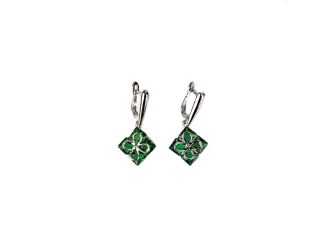 Clover Style Earrings in Green