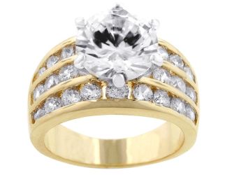Classic Gold Triple Engagement Ring