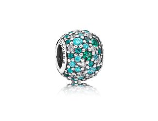 Shimmering Droplet Charm