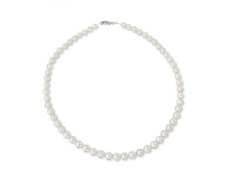 Classic Pearl Necklace