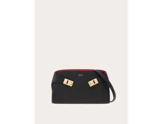 Hug Mini Crossbody