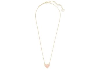 Ari Gold Heart Short Pendant Necklace in Rose Quartz