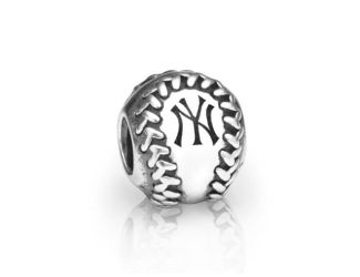 MLB New York Yankees Charms