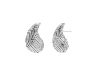 Ridged Shell Stud Earring