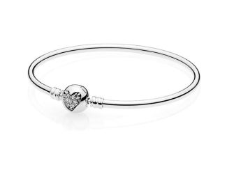 Limited Edition Snowflake Bangle
