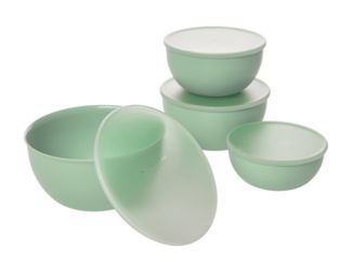 This essential set includes four nesting bowls with lids in 1.5, 2.5, 3.5, and 4.5-cup sizes. They're versatile for prepping, storing, mixing, and serving. Removable lids keep food fresh and prevent spills, and the entire set is dishwasher-safe for quick,