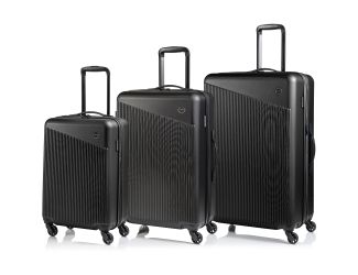 Luxe Luggage with USB Port Size 30" x 18" x 12"