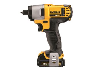 12V MAX 1/4" Impact Driver Kit