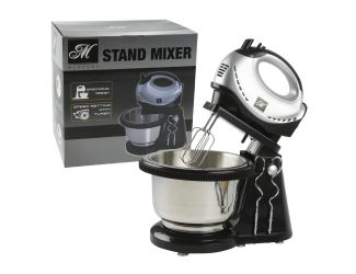 Stand Mixer with 2 different Mixing Blades