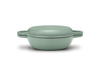 Chef's Classic Enameled 2-in-1 Cast Iron Multipurpose Set: Sage Green