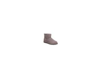 The 5-inch women's Alyssa ankle boot is the perfect winter boot to show off your stylish socks or tights. So easy to pull on and off, you could wear it as a slipper too! Treated with BearCoat Rain & Stain Repellent for added protection against the element