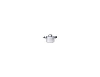 8"/3.9qt Covered Casserole Dish is made of high-quality 18/10 stainless steel for extra durability and hygiene. The base is designed for energy-efficient cooking and even heat transfer throughout the complete surface. The 18/10 stainless steel lid seals t
