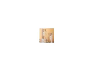 Every bottle of Pure Vanilla Eau de Parfum from Lovery is a nod to the timeless allure of untouched vanilla. It's not just a scent; it is a statement. Warm, cozy, yet refreshingly unique, the impression it leaves is unforgettable. Our 100ml / 3.38 fl oz g