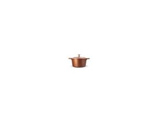 When you want bakery-level bread and hearty one-pot meals without the heavy lift, reach for the Gotham Steel 5 quart Hammered Dutch Oven with lid. The lightweight aluminum body heats quickly and evenly, and the ceramic nonstick interior releases food clea