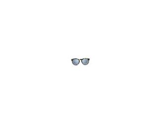 Just like its name, the Anna Ruby sunglasses have a touch of sweetness and approachability in its design. We took the classic round eye style that came on the scene in the 60s and added a key bridge nose piece for comfort. Best part is the frames of these