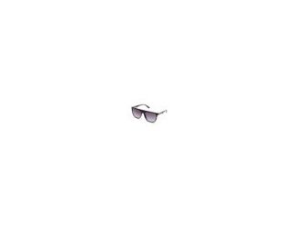 Created with passionate craftsmanship, these Guess Factory Aviator sunglasses are made from the finest shiny black injected plastic making them strong and durable. They eliminate any kind of irritation as they are hypoallergenic. Featuring the aviator sha