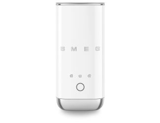 The SMEG Mini Electric Milk Frother in Black combines timeless Retro-style elegance with everyday convenience. Compact and easy to use, it creates perfectly textured milk foam for cappuccinos, lattes, and more—all at the touch of a button. 


Compact elec