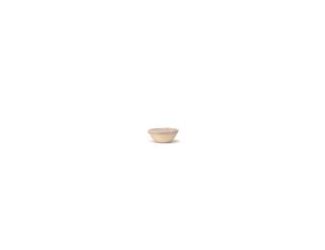 The Breaking Bread Proofing Basket is crafted from natural cane to help dough rise evenly while the rattan coils wick moisture for a crisp crust. Use it with or without the included cheesecloth liner for either a classic spiral or smooth finish. Designed 