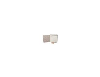 The Baby Box Square - Pretty Hearts is a square decorative mold that allows you to create a unique and personalized memory of your baby. This pretty metal box allows you to make hand or footprints to immortalize these unique moments. The Baby box square -