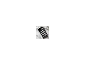 If you know someone who loves to cook but is short on time, this is the set for them. It includes our Granny Paring, Heavy Duty Paring, Super Parer, and Vegetable Peeler. These are the go-to items for tasks that require precision, dependable control, and 