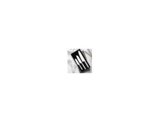This Chef Select Gift Set includes three knives that are highly regarded by novice and professional cooks alike. The 3-piece Chef Select Gift Set includes a Cook's Utility, Cook's Knife, and French Chef. We hand sharpen surgical-grade T420 high-carbon sta