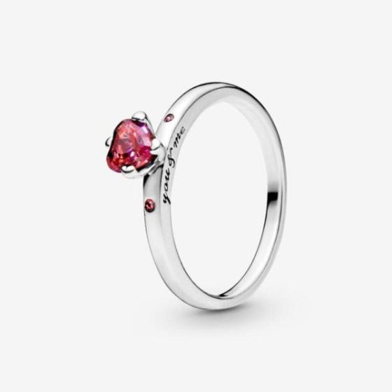 Sparkling Red Heart Ring Size 5