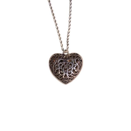Romantic Scrolling Heart Pendant Necklace